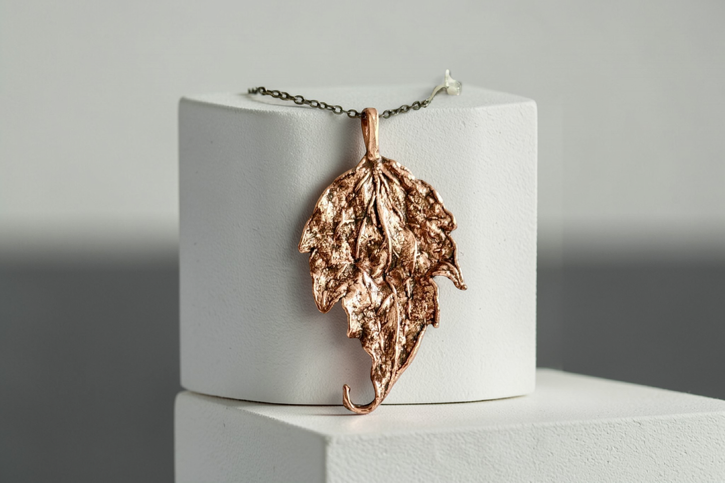 94 Garden Leaf Pendant in Classic Patina