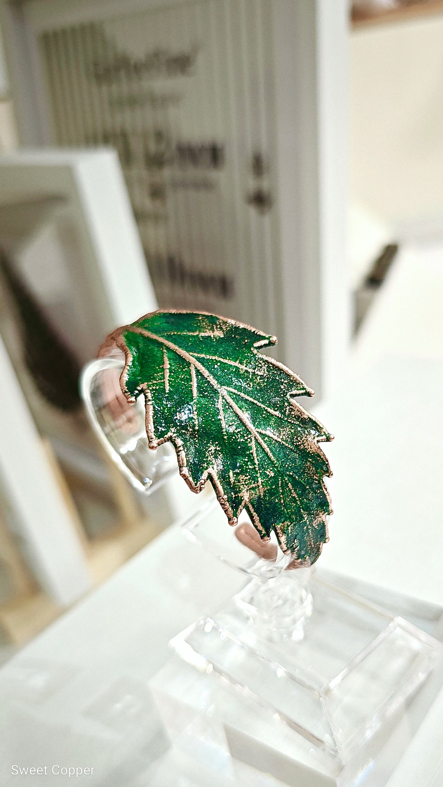 4/7 Green Chestnut Leaf – Copper Cuff Bracelet