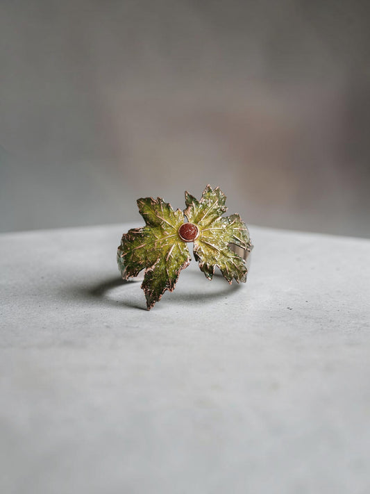 4/4 Olive Maple Leaves with Brown Aventurine – Copper Cuff Bracelet