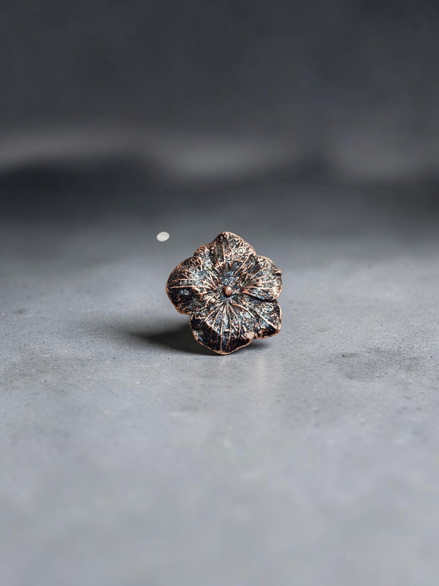 3/3 Graphite Hydrangea Flower – Copper Brooch