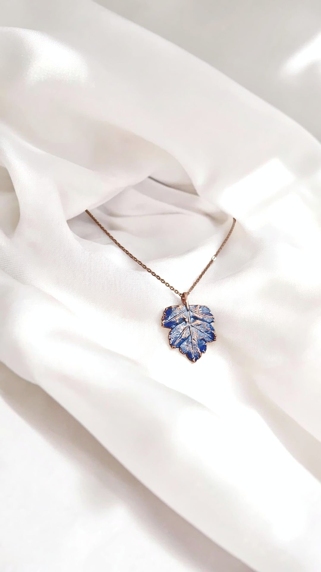 117 Hawthorn Leaf Pendant — Azure Patina
