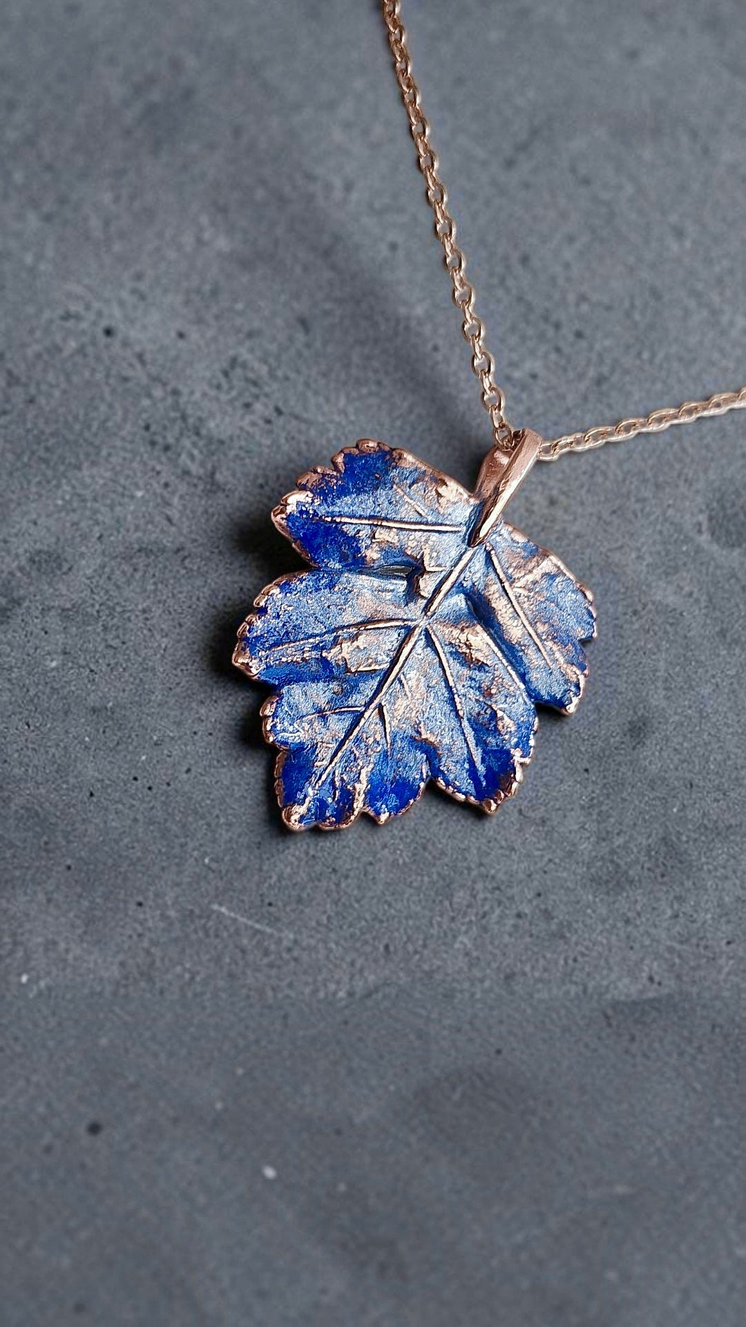117 Hawthorn Leaf Pendant — Azure Patina