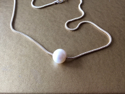 Snow Drop Silver Necklet