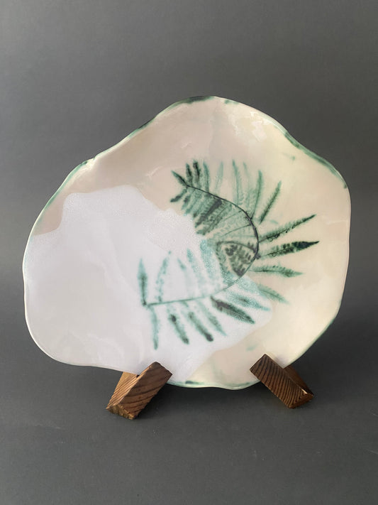 Decorative flowing fern platter