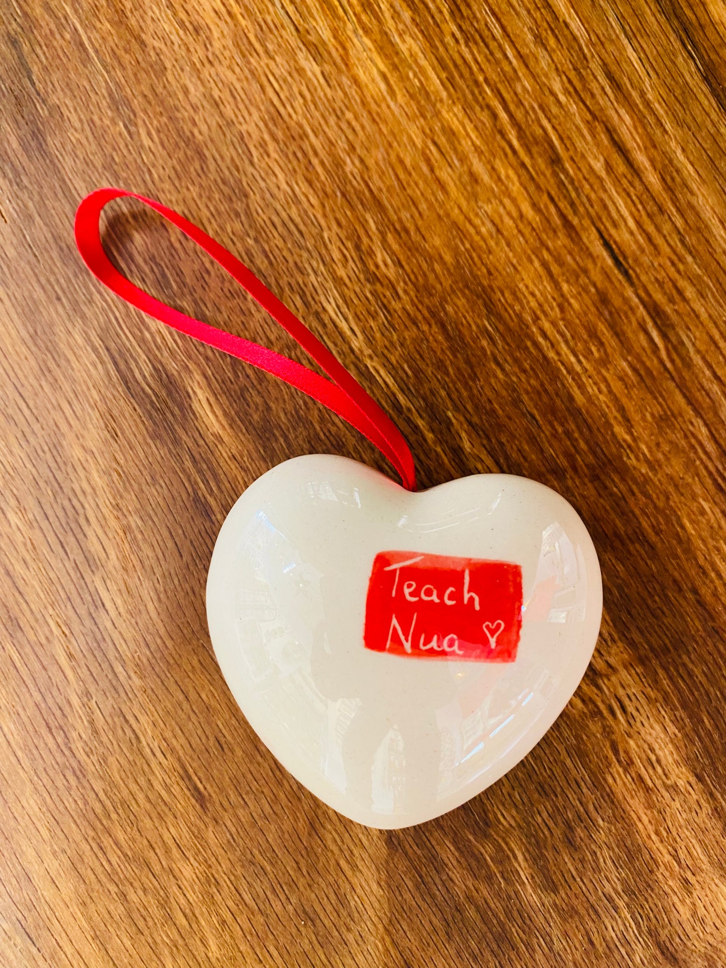 Ceramic handmade heart Teach Nua - New house