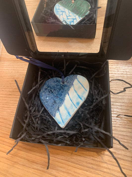 Boxed decorative heart