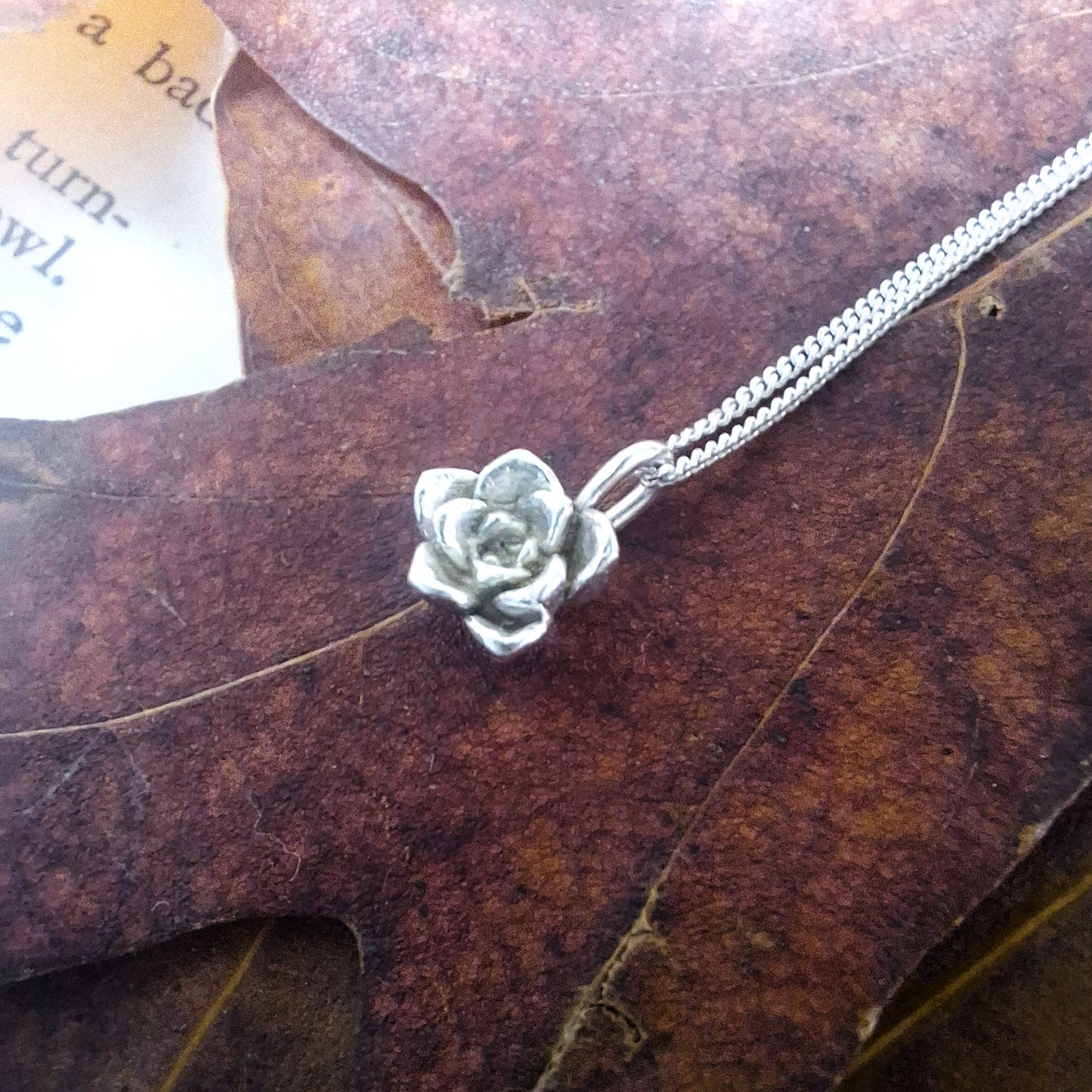 Succulent pendant