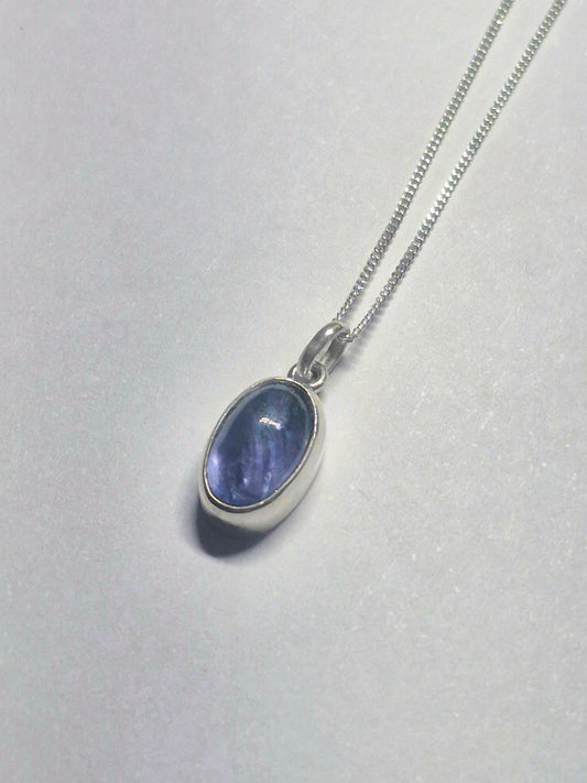 Iolite pendant