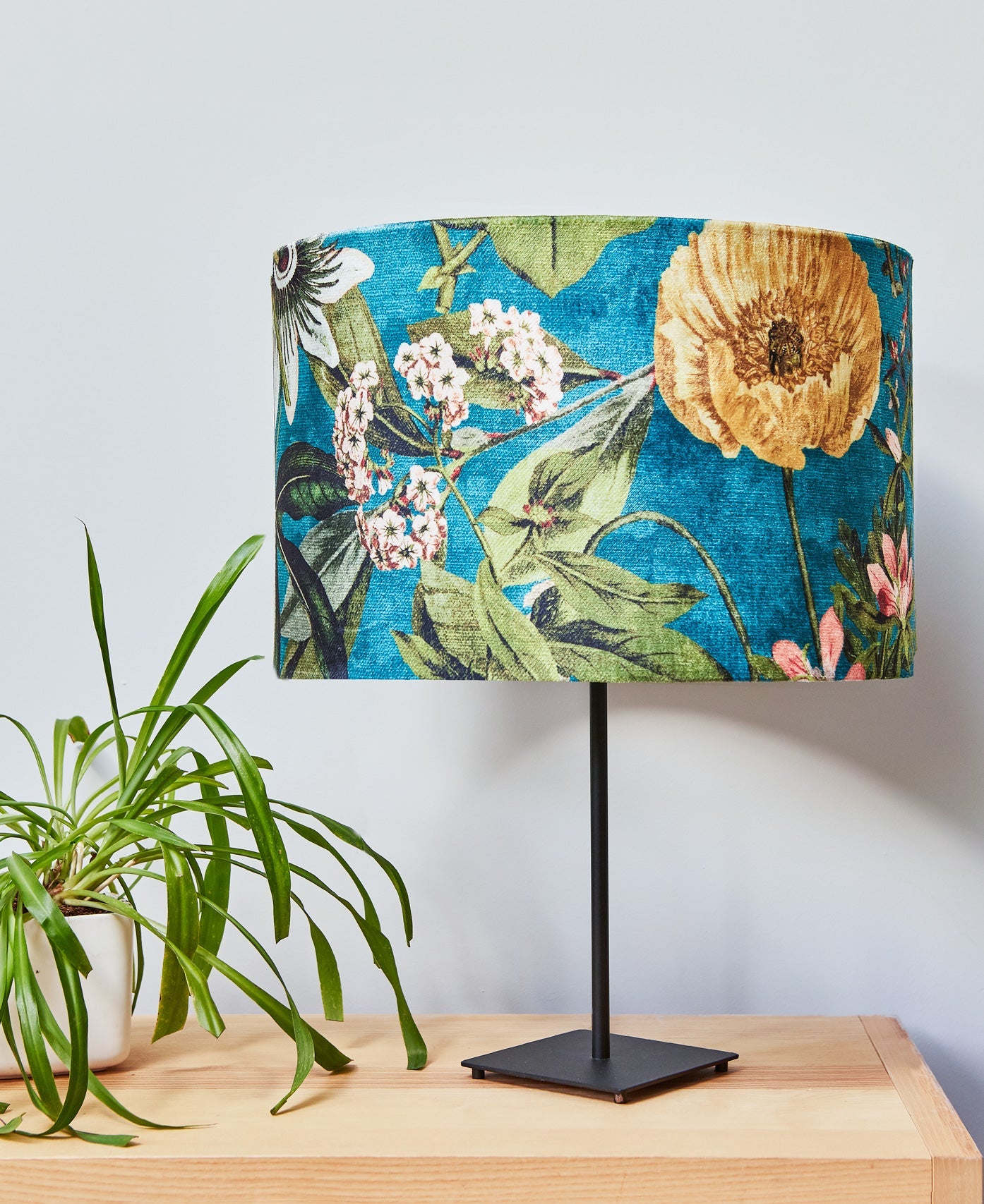 Passiflora Lampshade