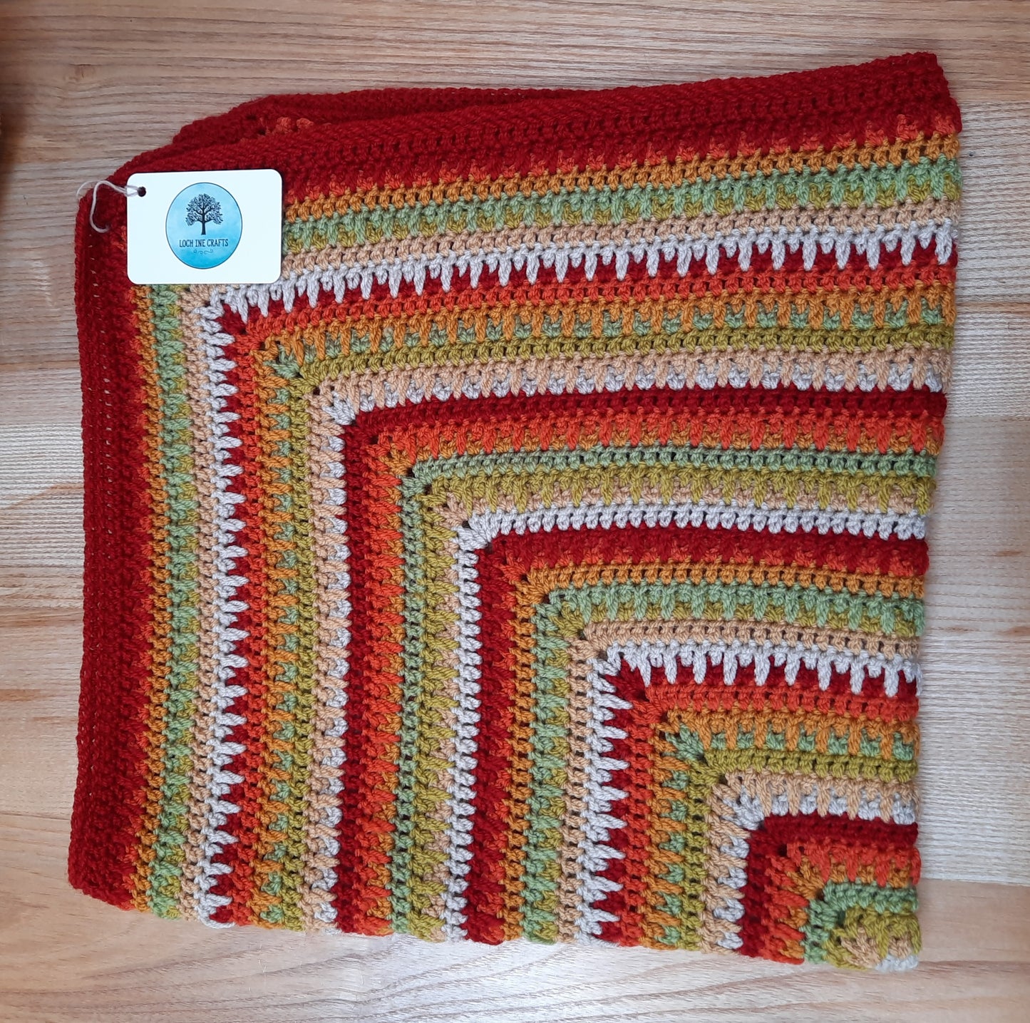 Crochet baby blanket - Modern Granny Square