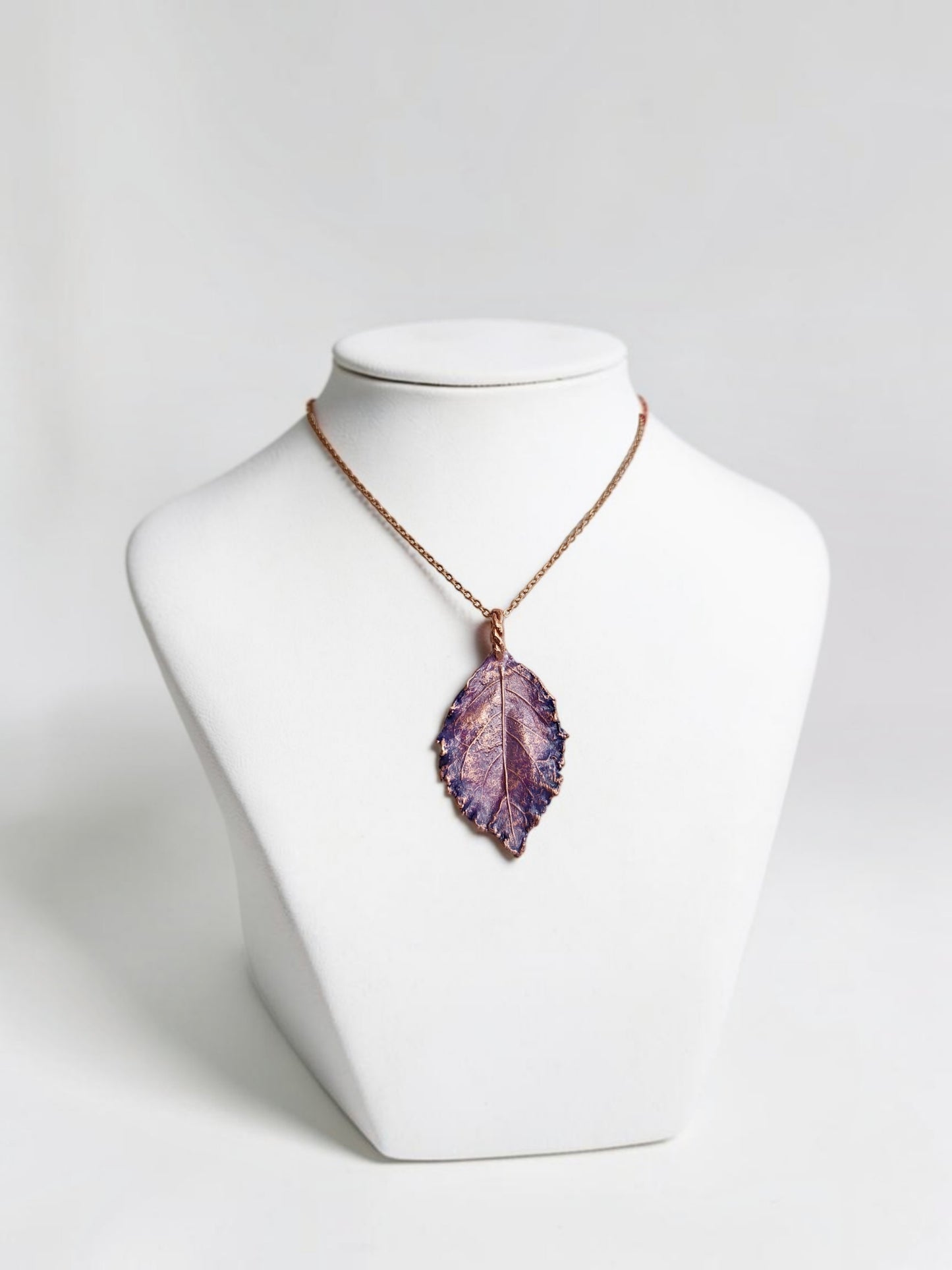 135 Rose Leaf Pendant — Lilac Patina