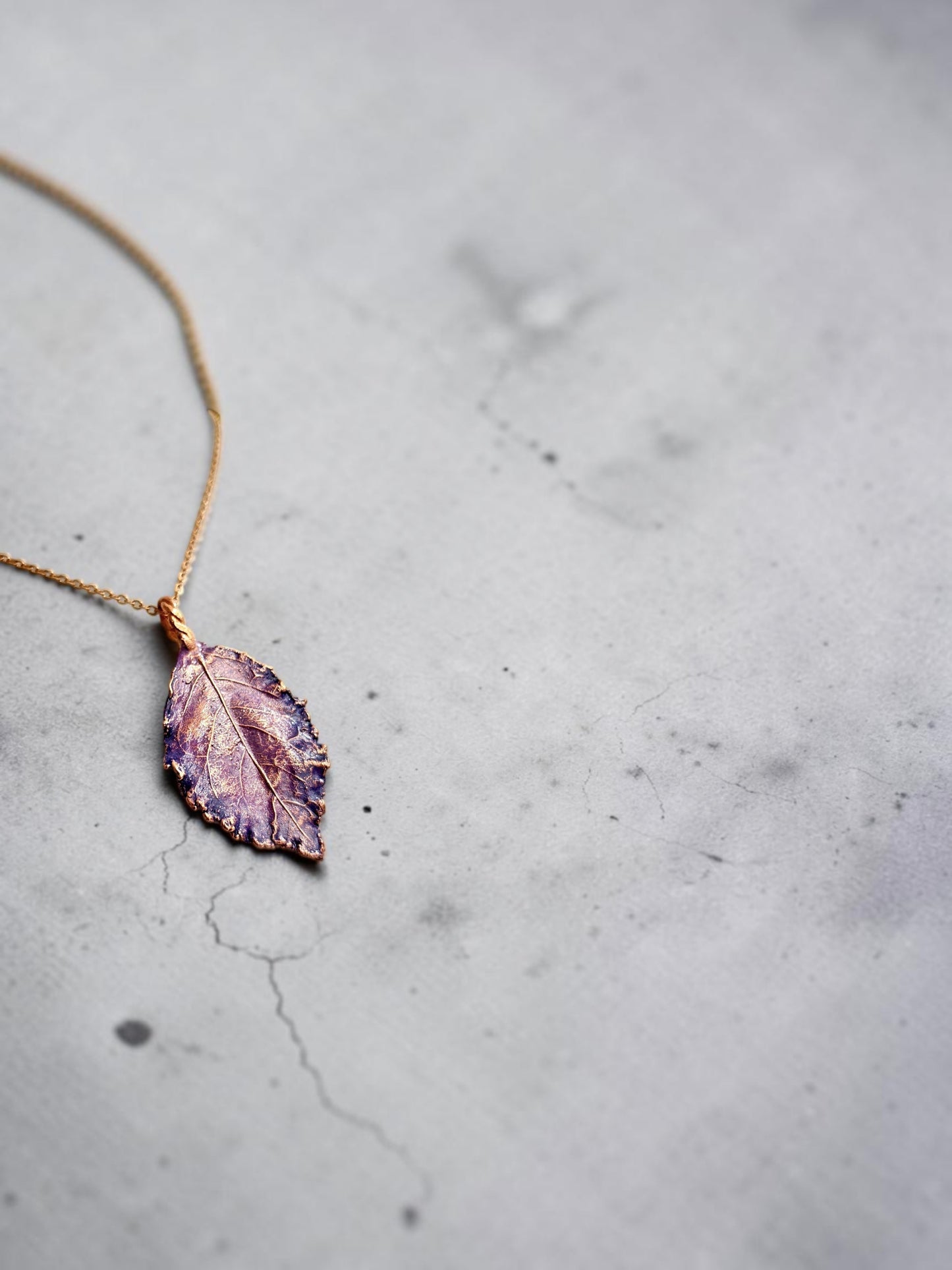135 Rose Leaf Pendant — Lilac Patina