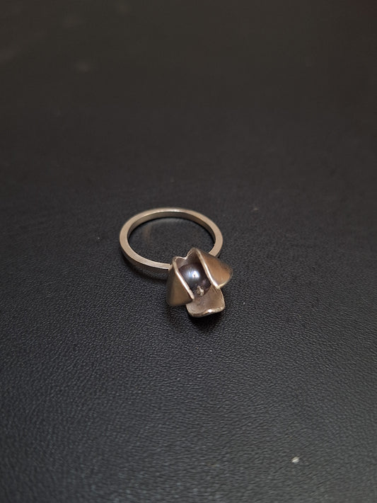 Sterling Silver Snowdrop Ring with Fresh Water Pearl