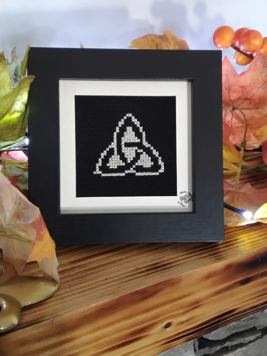 Trinity Knot