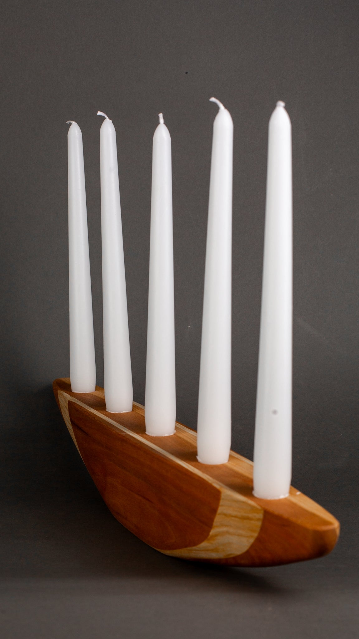 'La Vela' Candle Holder