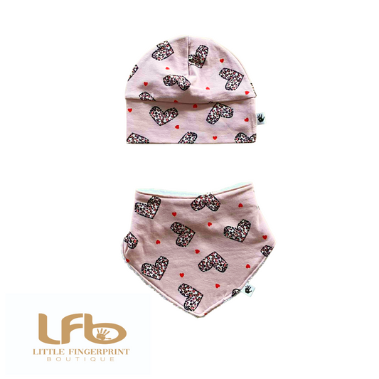 Leopard heart Lightweight Jersey Hat with Matching Bib – Snug Fit, Cotton