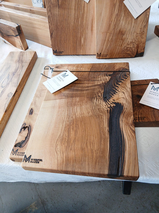 Large serving/chopping board