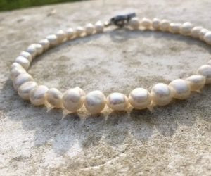 Lady Jane large Pearl Necklace