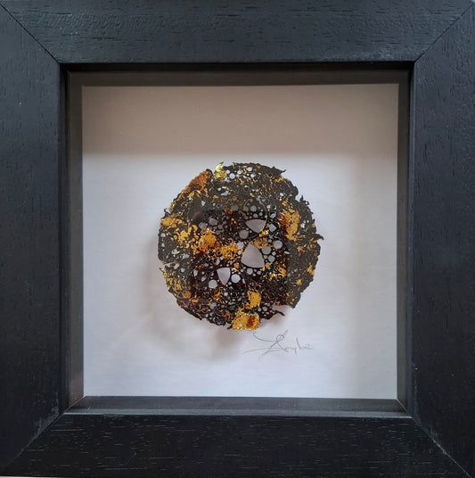 Square - Circular Black and Gold